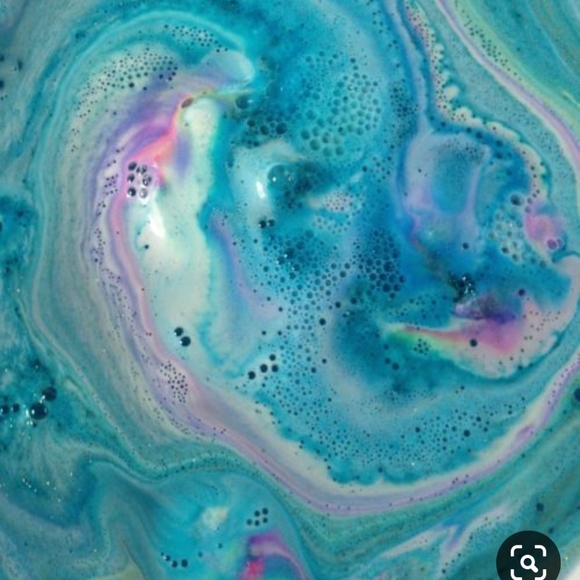 Natural Organic Moonlight Roses Bath Bombs - Picture 10 of 15